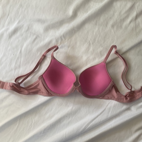 VICTORIA’S SECRET PINK WEAR EVERYWHERE PUSH-UP BRA - Picture 8 of 8